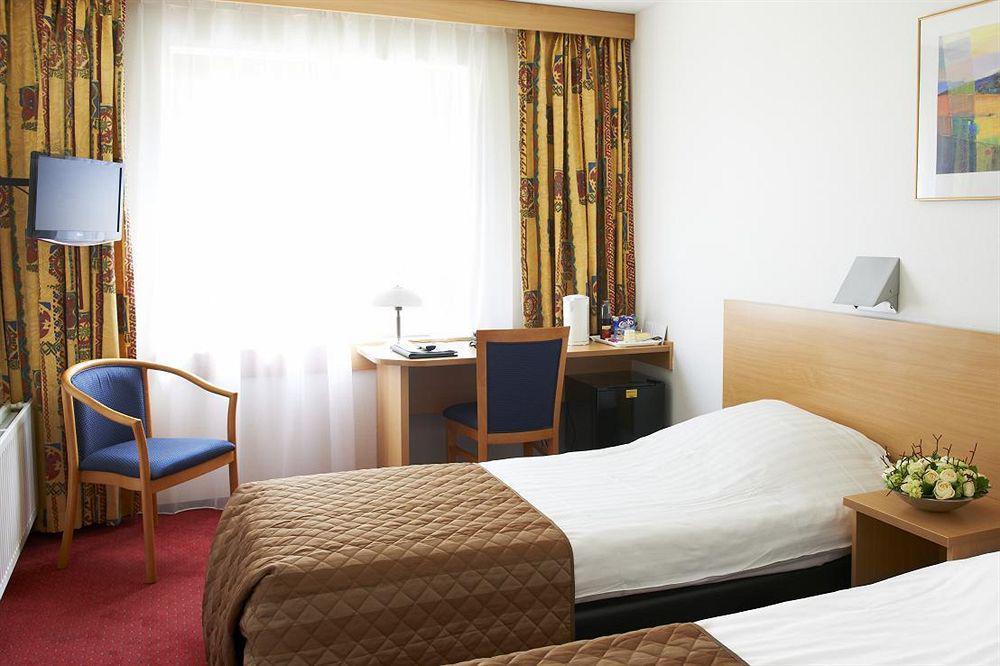Bastion Hotel Amsterdam Zuidwest Екстер'єр фото